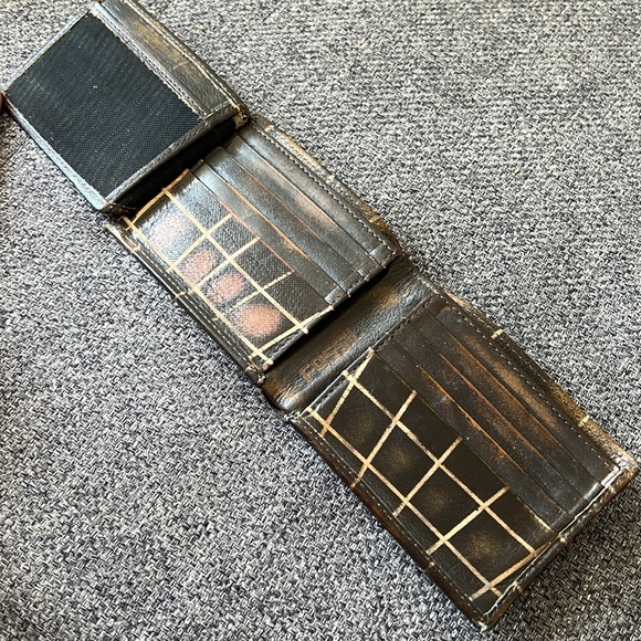 Fossil Brown Leather Wallet - Picture 7 of 10